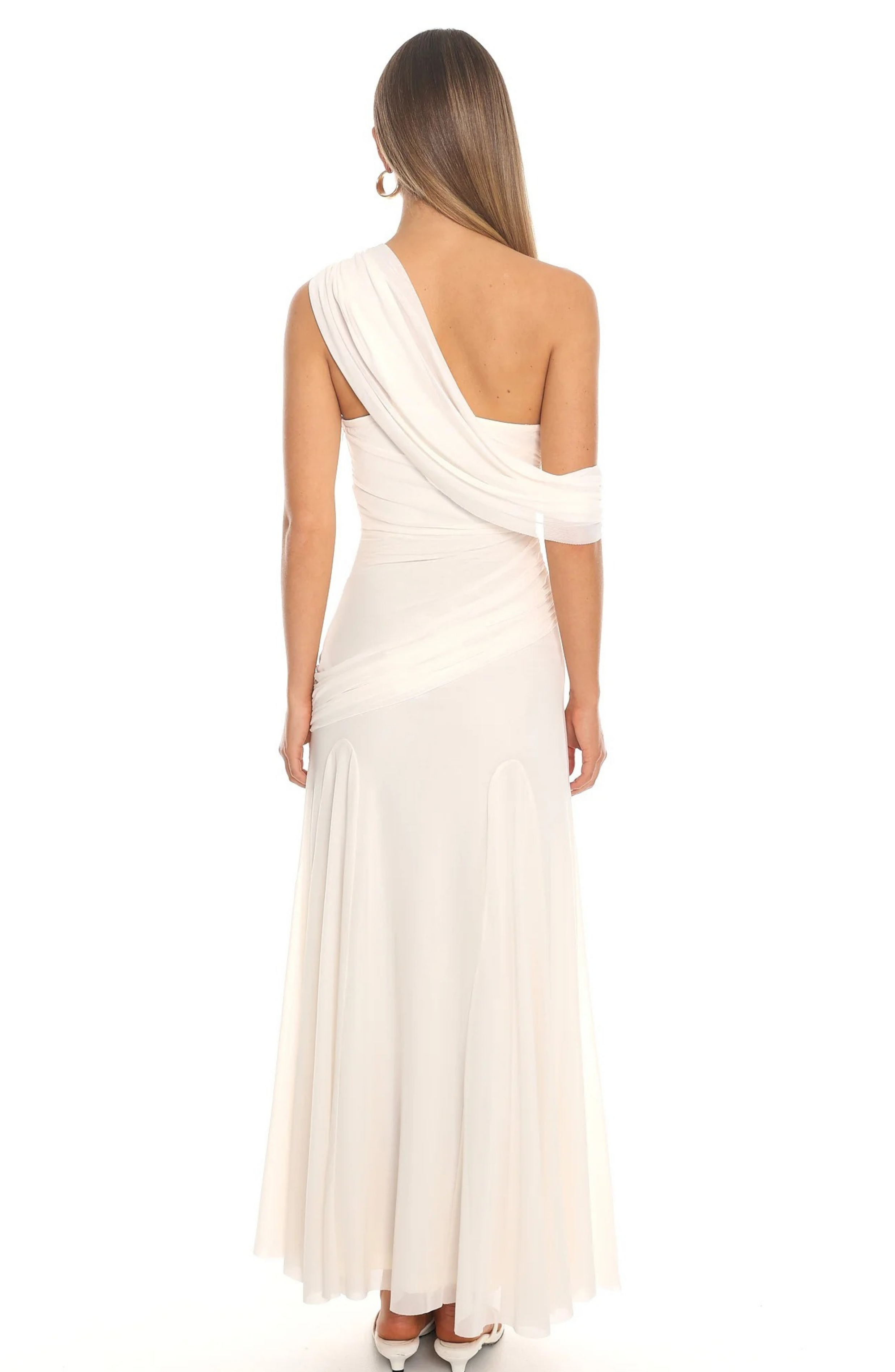 Vestido Largo Elegante de Un Hombro con Detalle Fruncido