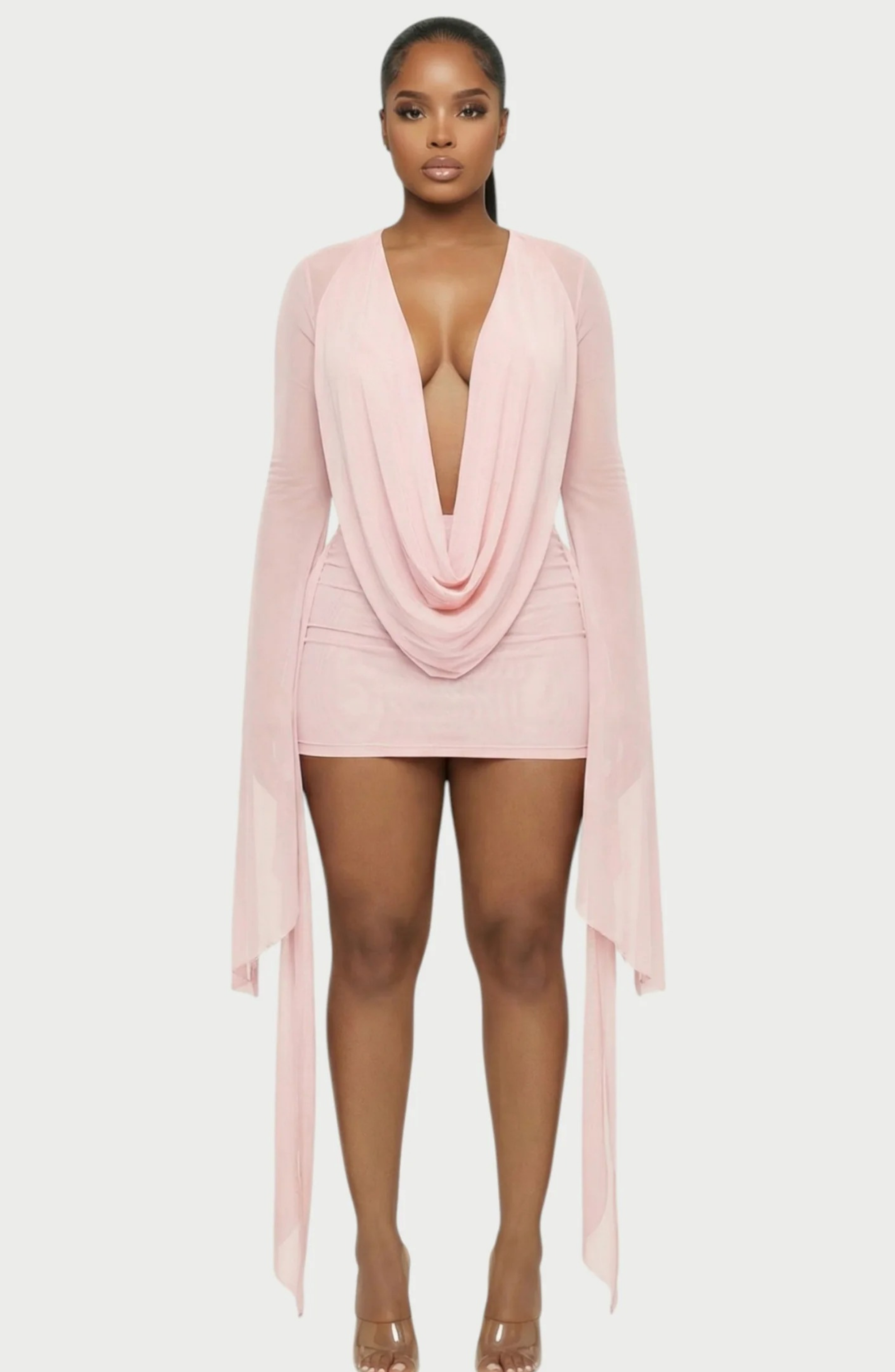 Vestido Corto Drapeado con Escote en V Profundo y Mangas Acampanadas