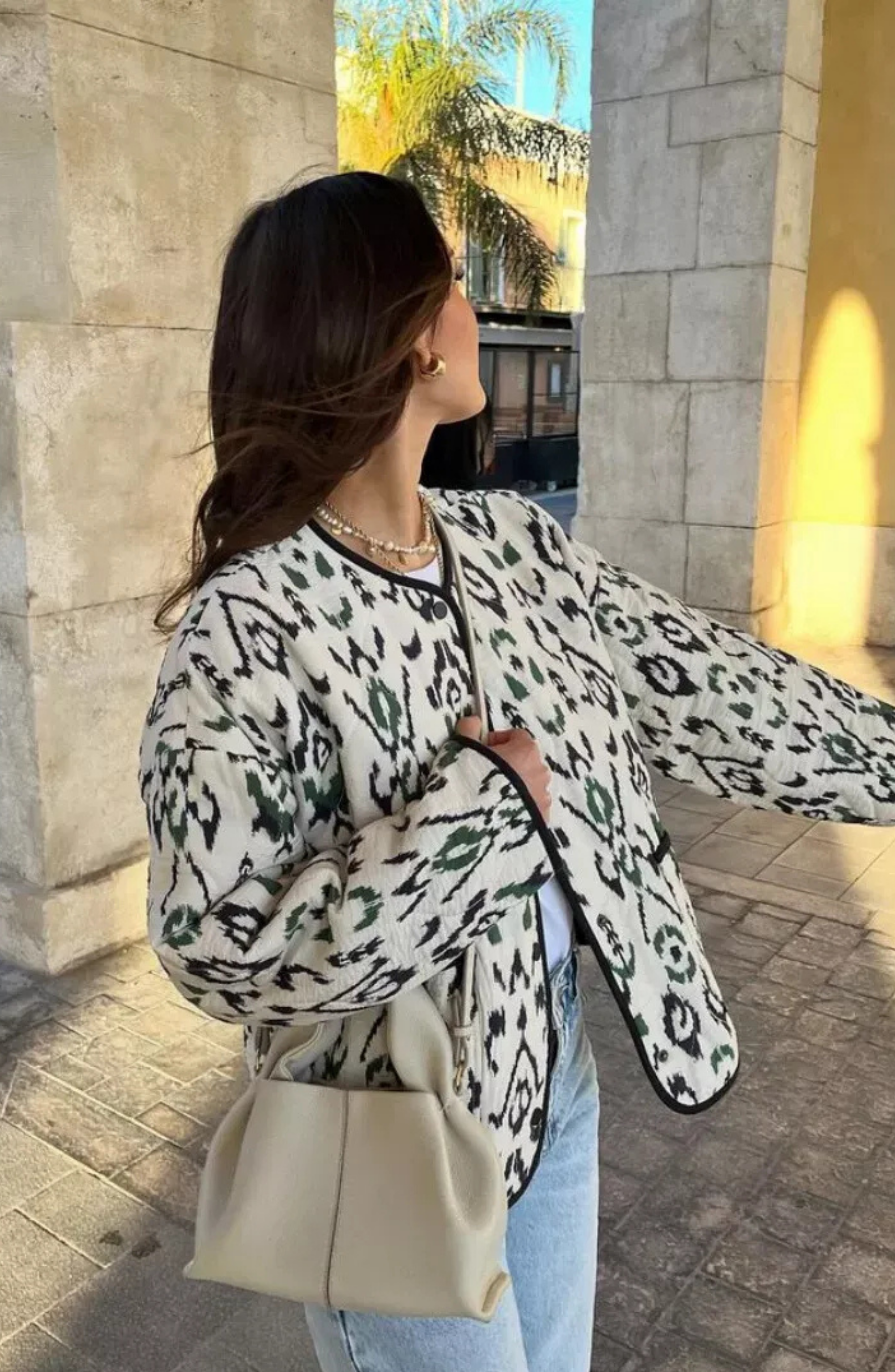 Chaqueta de Punto Tribal con Ribetes