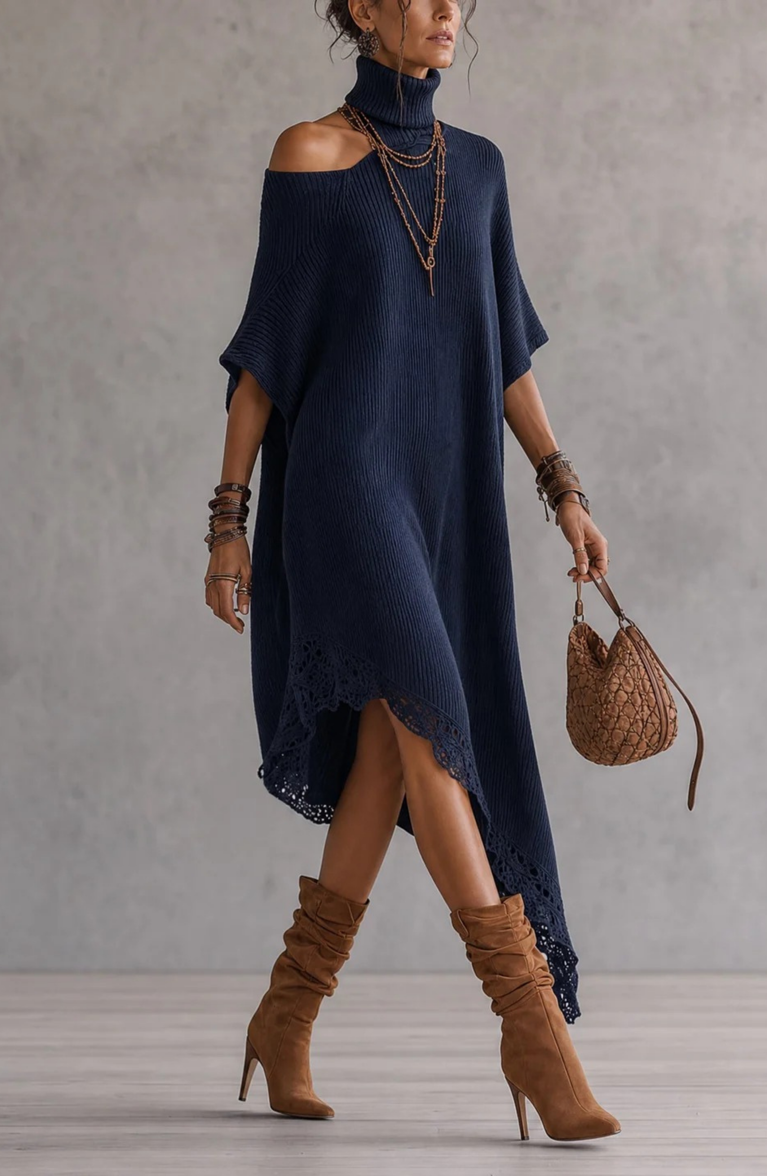 Vestido de Punto Drapeado con Cuello Alto y Hombros Descubiertos