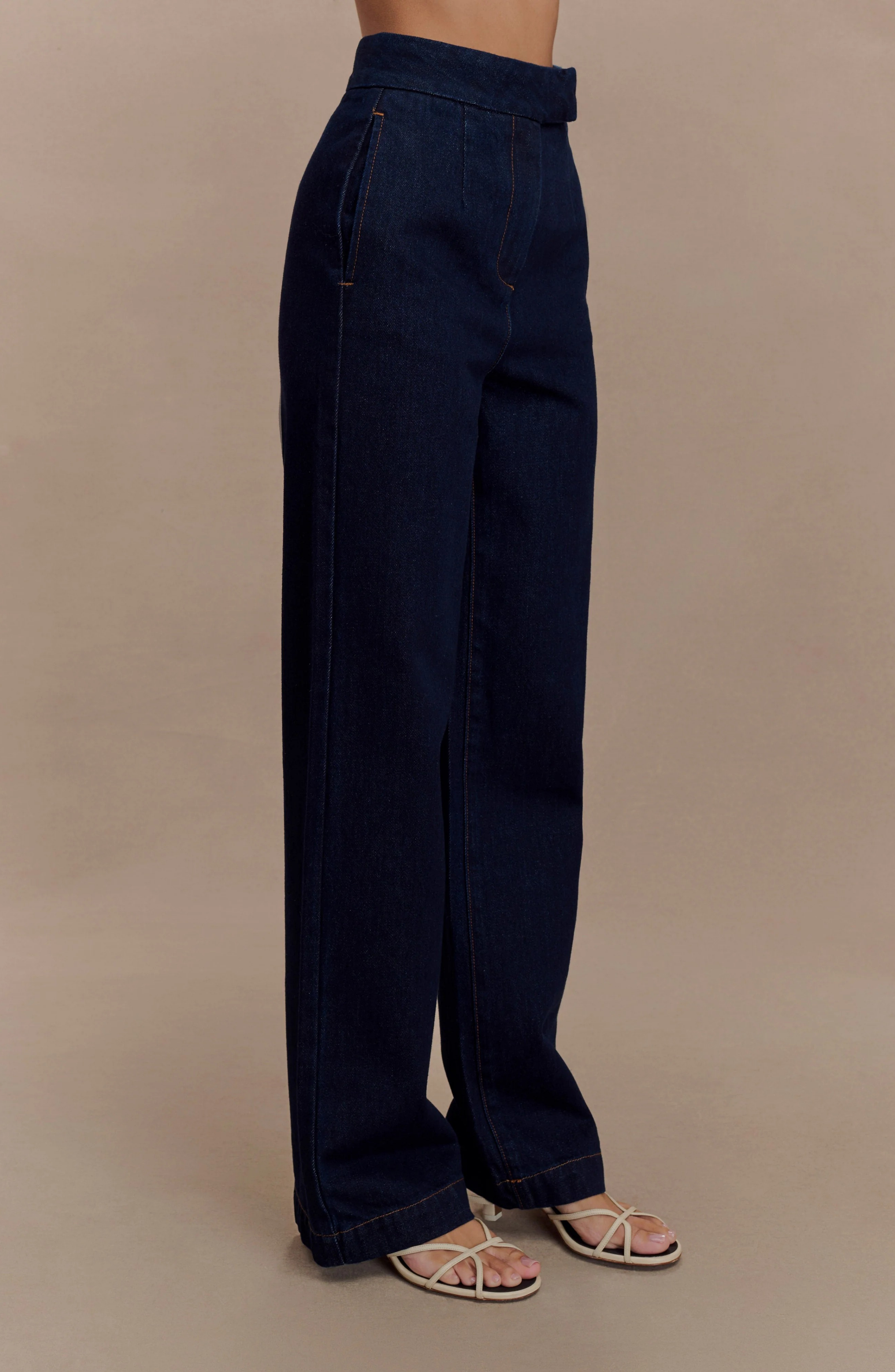 Éclat Sauvage Jeans