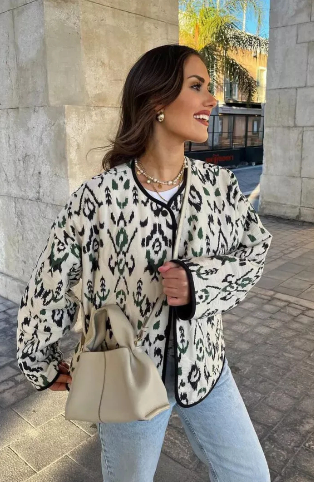 Chaqueta de Punto Tribal con Ribetes