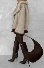 Bianca – Chaqueta de Pelo con Cuello Amplio