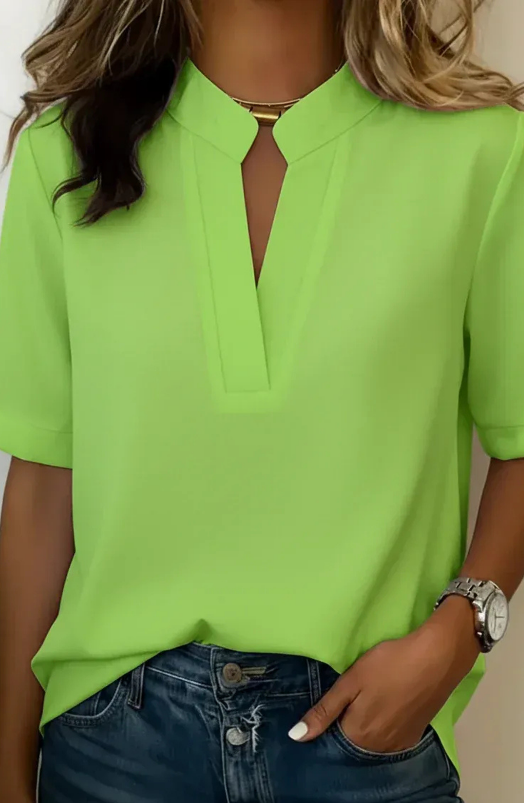 Blusa Minimal Chic de Manga Corta