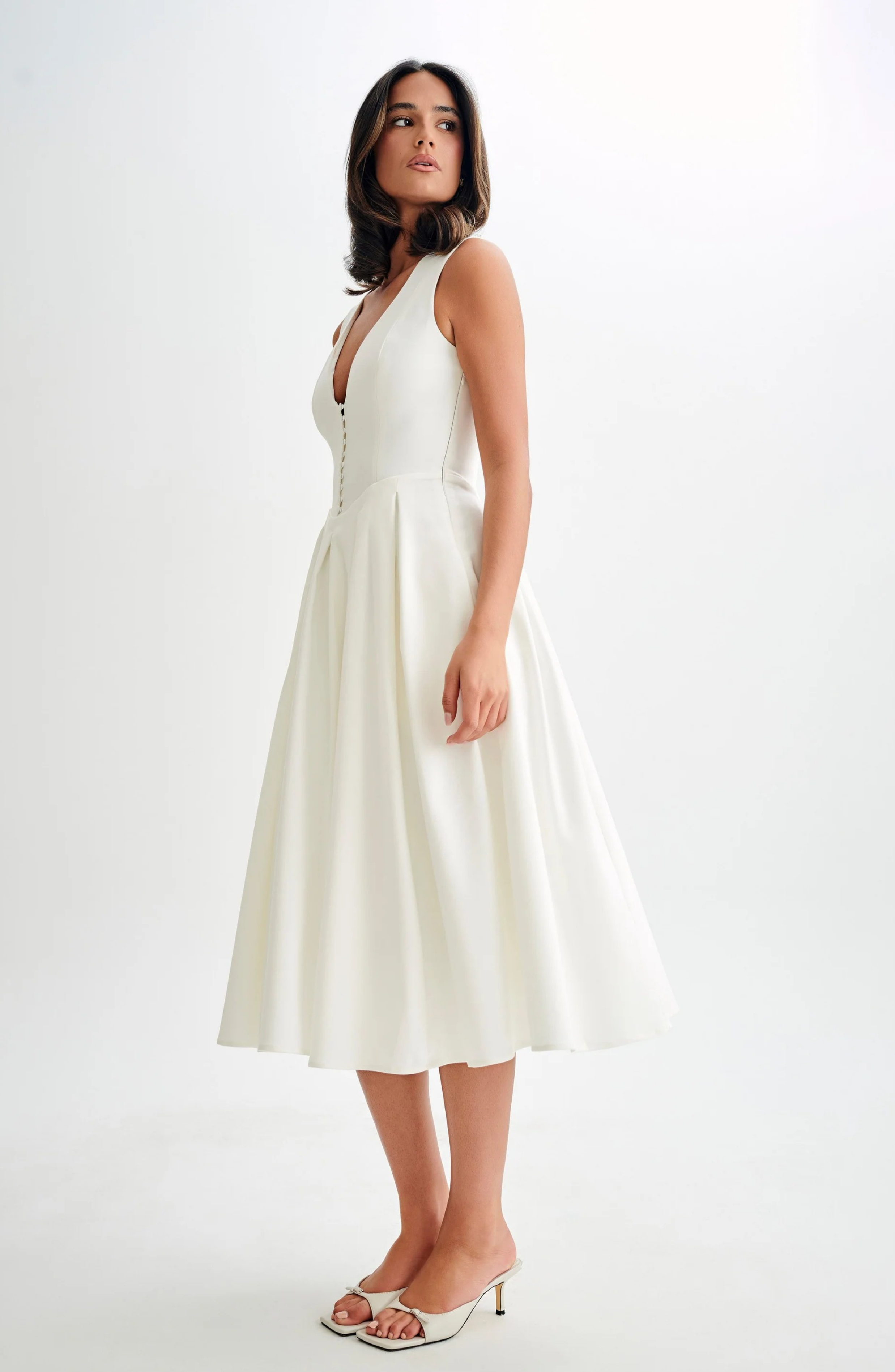 Soft Grace Midi Dress