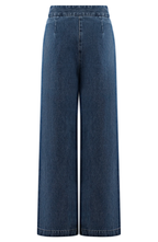Éclat Sauvage Jeans