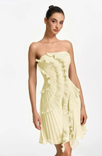 Vestido Corto Palabra de Honor Plisado con Volantes